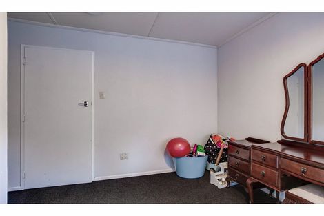 Photo of property in 16 Clyde Carr Crescent, Waimataitai, Timaru, 7910