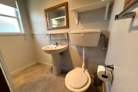 Photo of property in 210 Coronation Avenue, Welbourn, New Plymouth, 4310