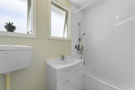 Photo of property in 20 Tamakui Grove, Turangi, 3334