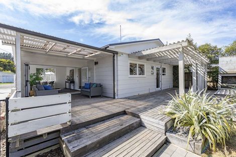 Photo of property in 16 Stalkers Road, Woodend Beach, Kaiapoi, 7691