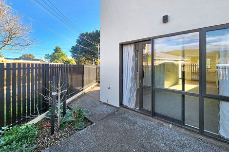 Photo of property in 1/130 Cambridge Terrace, Fairfield, Lower Hutt, 5011