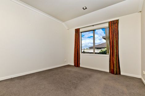 Photo of property in 58 Grand Drive, Orewa, 0931