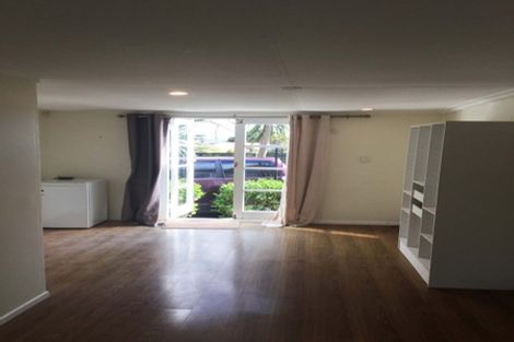 Photo of property in 3/138 Rangatira Road, Beach Haven, Auckland, 0626