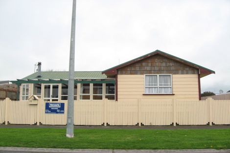 Photo of property in 77 Hume Street, Waitara, 4320