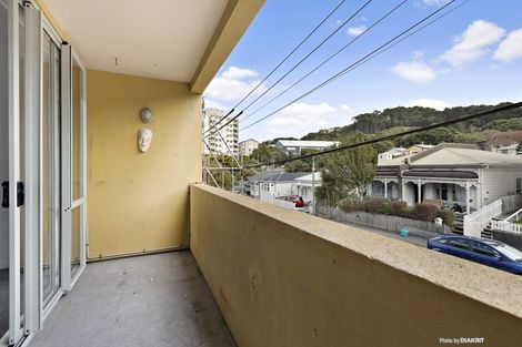 Photo of property in 193 Tasman Street, Mount Cook, Wellington, 6021