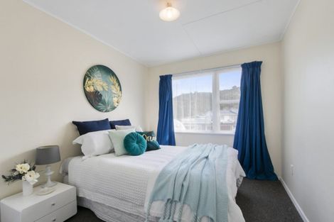 Photo of property in 17 Whitehall Street, Wainuiomata, Lower Hutt, 5014