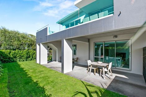 Photo of property in 17b Shearer Drive, Oakura, 4314