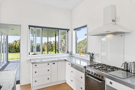 Photo of property in 21 Sandown Road, Te Horo Beach, Otaki, 5581