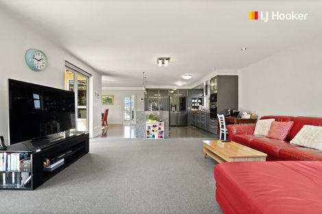 Photo of property in 9 Holyport Close, Fairfield, Dunedin, 9018