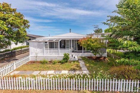 Photo of property in 45a Callender Terrace, Paraparaumu Beach, Paraparaumu, 5032