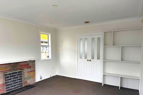 Photo of property in 118 Gloucester Road, Manurewa, Auckland, 2102