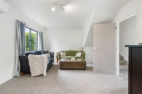 Photo of property in 114 Everitt Crescent, Whangamata, 3620