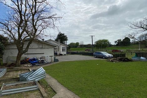 Photo of property in 328 Arapaepae Road, Levin, 5571