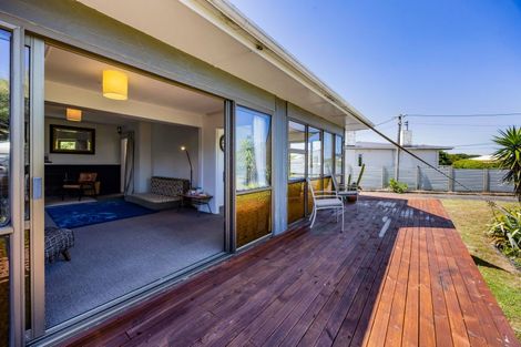 Photo of property in 49 Fox Street, Opunake, 4616