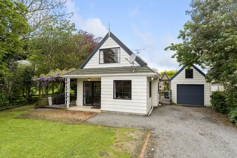 Photo of property in 62 Freemans Road, Otaki, 5512