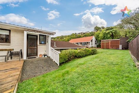 Photo of property in 179 Miromiro Road, Normandale, Lower Hutt, 5010