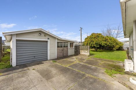 Photo of property in 20 Winchester Street, Levin, 5510