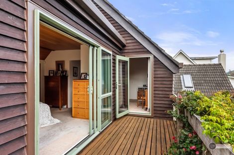 Photo of property in 131 Kings Crescent, Hutt Central, Lower Hutt, 5010