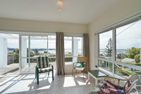 Photo of property in 15 Tama Terrace, Mount Pleasant, Christchurch, 8081