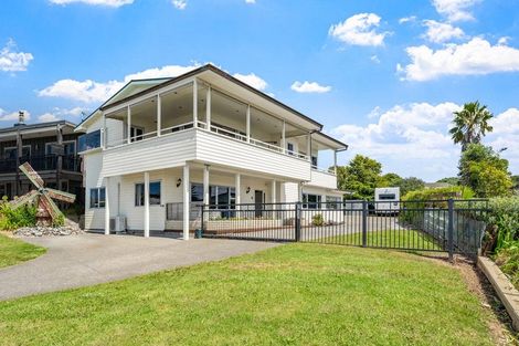 Photo of property in 12 Rishworth Avenue, Stanmore Bay, Whangaparaoa, 0932