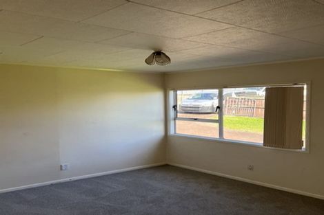 Photo of property in 7 Meadowood Drive, Unsworth Heights, Auckland, 0632