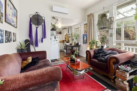 Photo of property in 35 Lawrence Street, Newtown, Wellington, 6021
