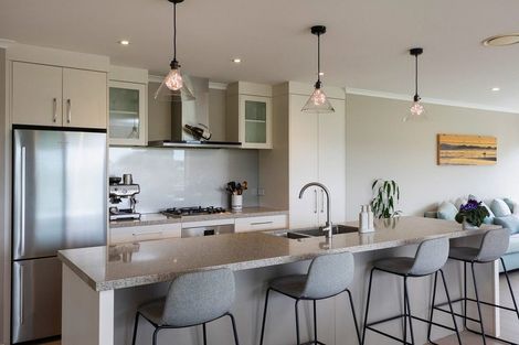 Photo of property in 40 Weatherly Drive, Beachlands, Auckland, 2018