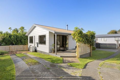 Photo of property in 2/56 Heron Avenue East, Matua, Tauranga, 3110