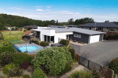 Photo of property in 30 Blue Stone Drive, Waiareka Junction, Oamaru, 9401