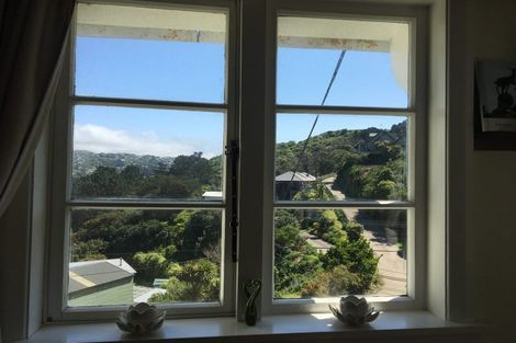 Photo of property in 40 Jackson Street, Island Bay, Wellington, 6023