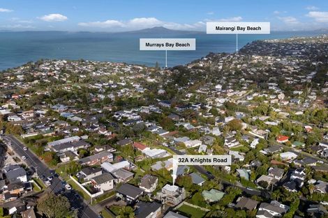 Photo of property in 32a Knights Road, Rothesay Bay, Auckland, 0630