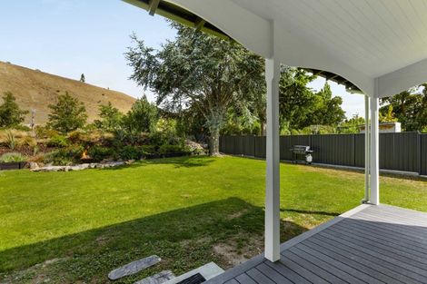 Photo of property in 710 Luggate-cromwell Road, Mount Pisa, Cromwell, 9383