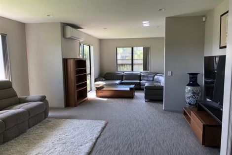 Photo of property in 7 Packspur Drive, Flat Bush, Auckland, 2016