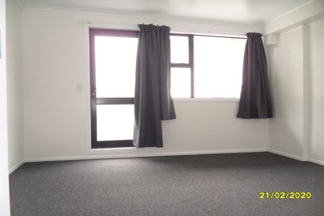 Photo of property in 4 London Road, Korokoro, Lower Hutt, 5012