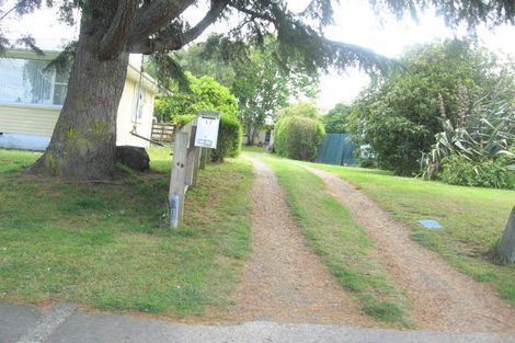 Photo of property in 17 Tairere Crescent, Rosehill, Papakura, 2113