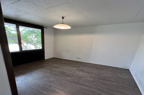 Photo of property in 1/520 Beach Road, Murrays Bay, Auckland, 0630