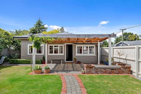 Photo of property in 51 Saint James Avenue, Papanui, Christchurch, 8053