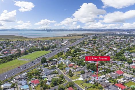 Photo of property in 11 Paton Avenue, Te Atatu South, Auckland, 0610