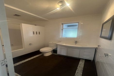 Photo of property in 20 Mount View Road, Melville, Hamilton, 3206