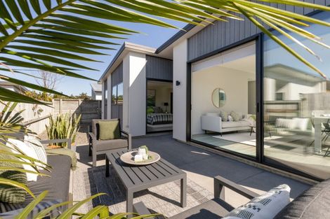 Photo of property in 17 Te Aranga Drive, Papamoa Beach, Papamoa, 3118