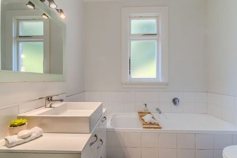 Photo of property in 27 Lonsdale Street, Belleknowes, Dunedin, 9011