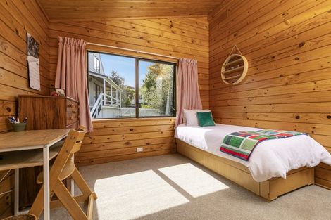 Photo of property in 7 Chardon Place, Henderson, Auckland, 0612