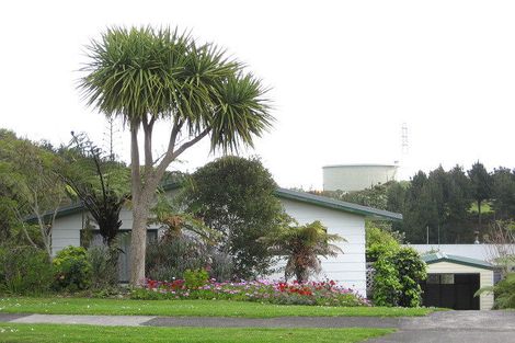 Photo of property in 8 Hobart Drive, Spotswood, New Plymouth, 4310