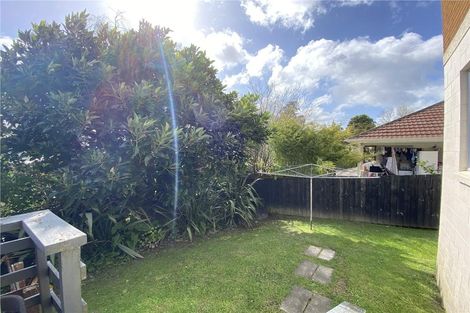 Photo of property in 7/15a Oates Road, Glen Eden, Auckland, 0602