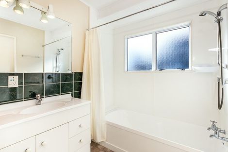 Photo of property in 66 Stanley Street, Wharewaka, Taupo, 3330