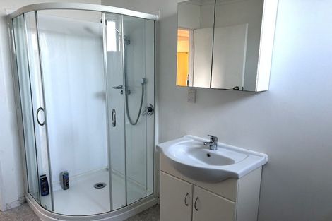 Photo of property in 1 Cotter Street, Greytown, 5712