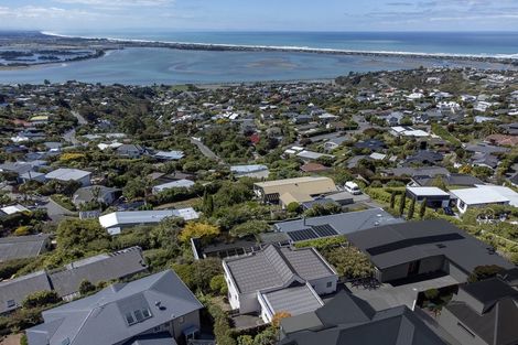 Photo of property in 2/17 Belleview Terrace, Mount Pleasant, Christchurch, 8081