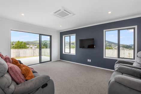 Photo of property in 174 John Burke Drive, Aotea, Porirua, 5024