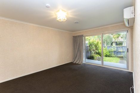 Photo of property in 2/22 Colligan Street, Upper Riccarton, Christchurch, 8041