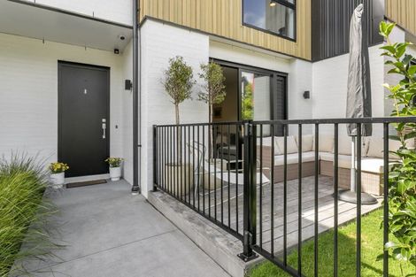 Photo of property in 8 Jack Seabrook Road, Hobsonville, Auckland, 0616